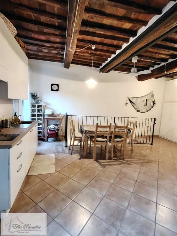 casa semindipendente in vendita a Rio in zona Rio nell'Elba