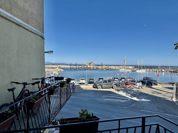 appartamento in vendita a Rio in zona Rio Marina