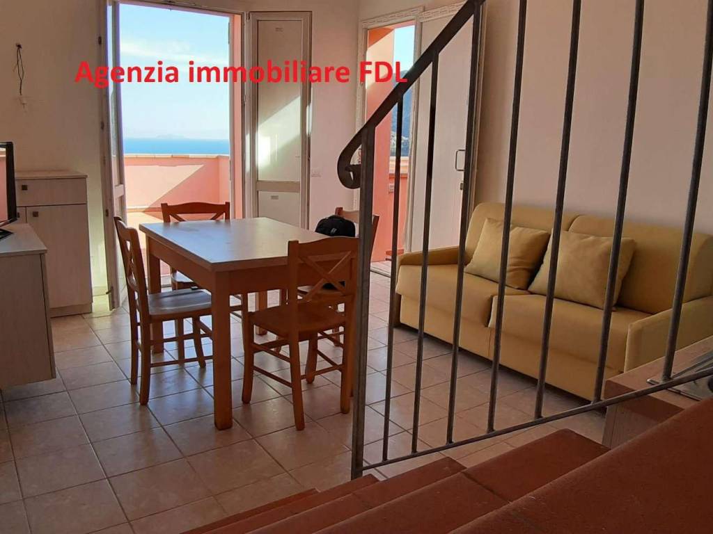 appartamento in vendita a Rio in zona Cavo