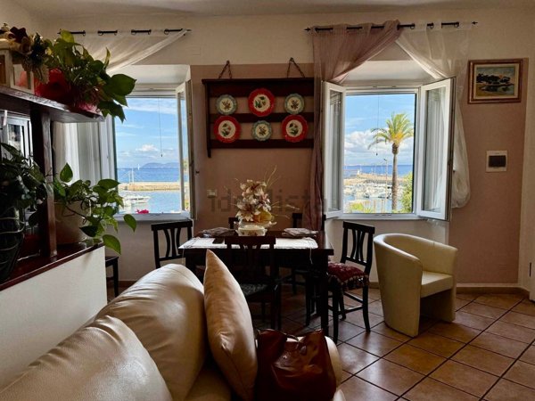 appartamento in vendita a Rio in zona Cavo