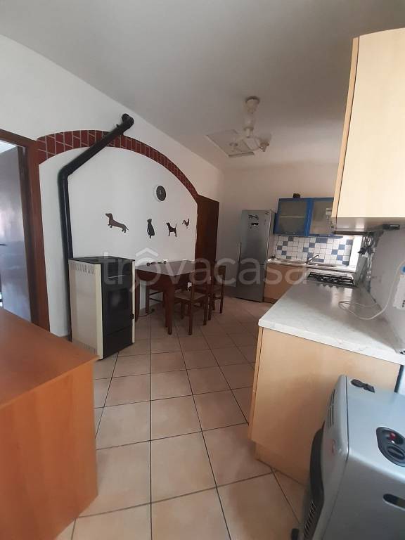 appartamento in vendita a Rio in zona Rio nell'Elba