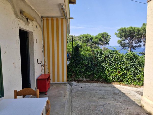 appartamento in vendita a Rio in zona Rio Marina