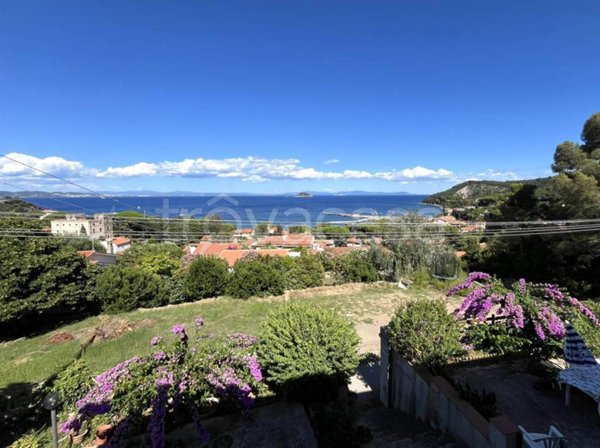 casa indipendente in vendita a Rio in zona Cavo