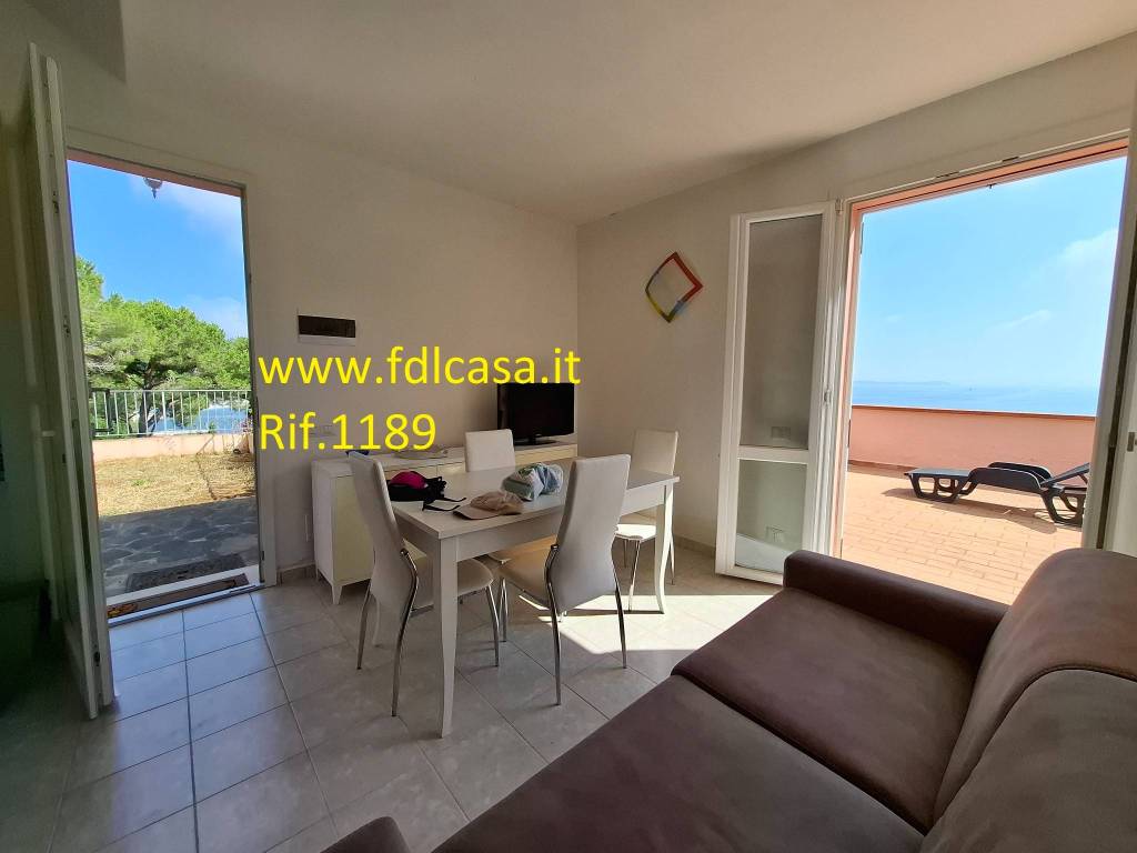 appartamento in vendita a Rio in zona Cavo
