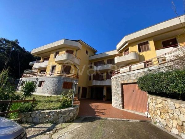 appartamento in vendita a Rio in zona Cavo