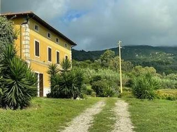 appartamento in vendita a Rio