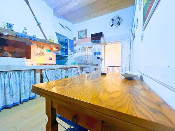 appartamento in vendita a Rio in zona Rio Marina