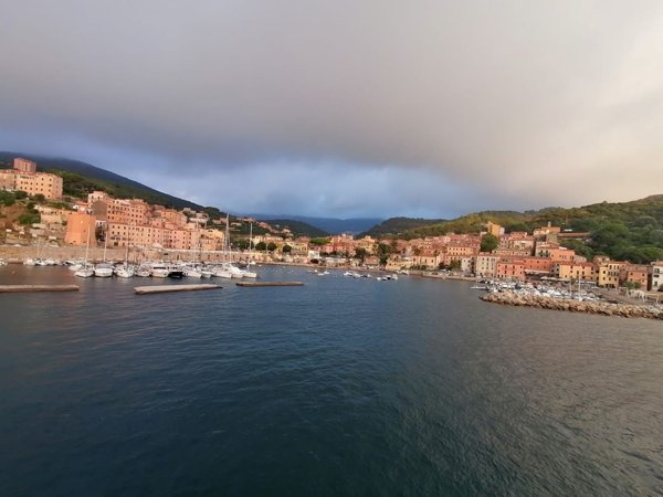 appartamento in vendita a Rio in zona Rio Marina