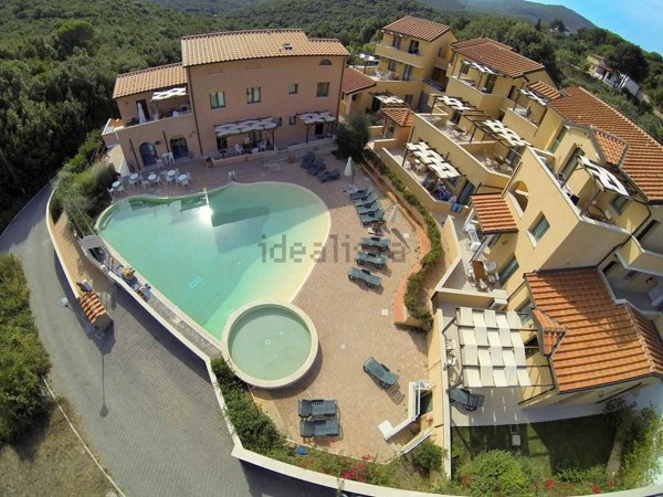 appartamento in vendita a Rio in zona Cavo