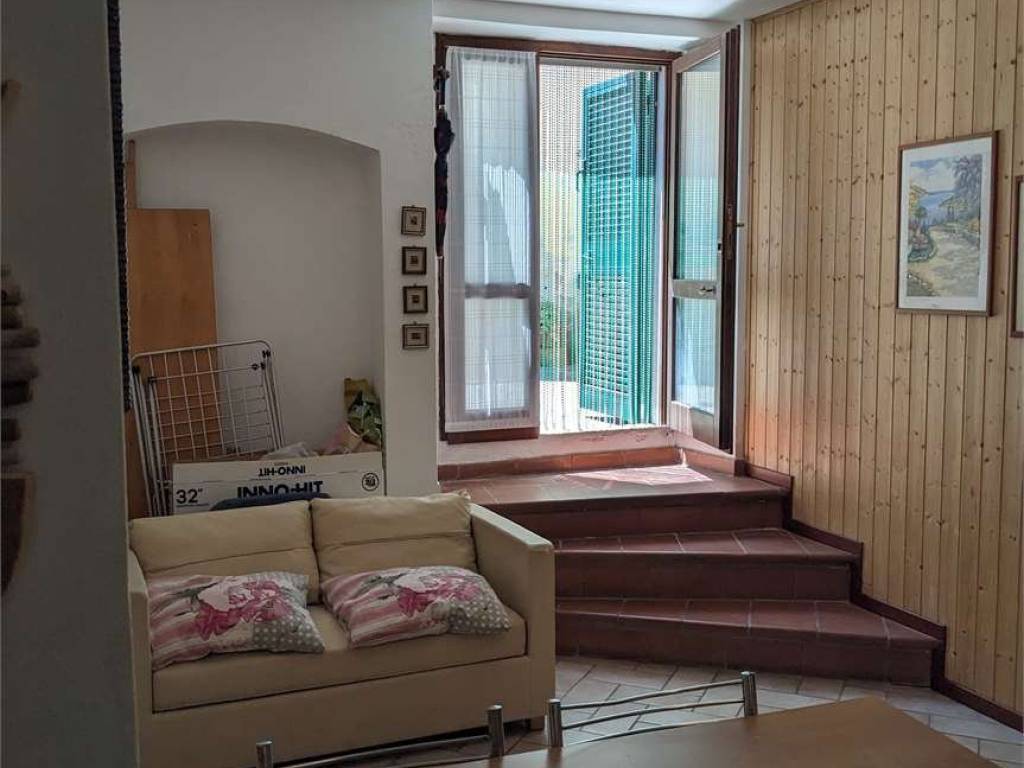 appartamento in vendita a Rio in zona Rio nell'Elba