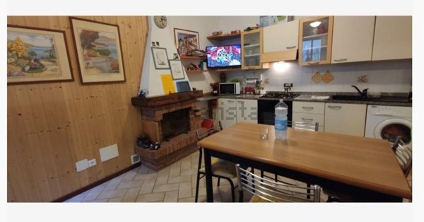 appartamento in vendita a Rio in zona Rio nell'Elba