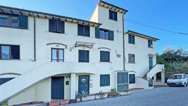 appartamento in vendita a Rio in zona Rio nell'Elba