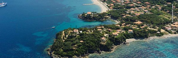 casa indipendente in vendita a Rio in zona Cavo