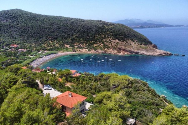 casa indipendente in vendita a Rio