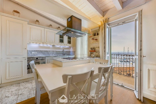 casa indipendente in vendita a Rio in zona Rio Marina