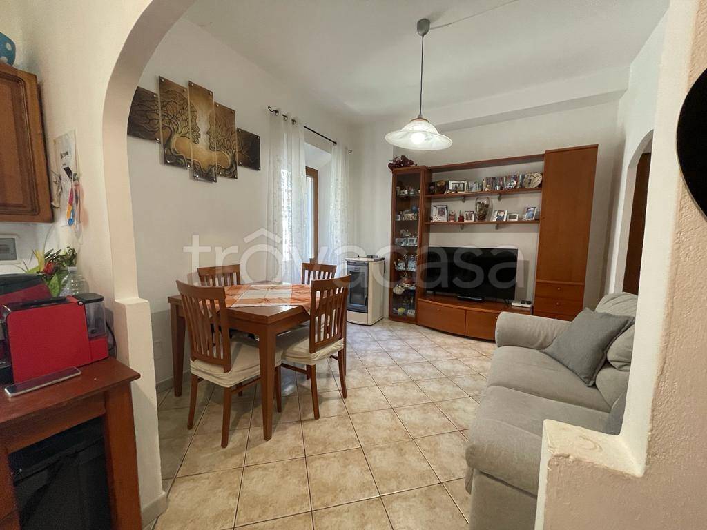 appartamento in vendita a Rio in zona Rio nell'Elba