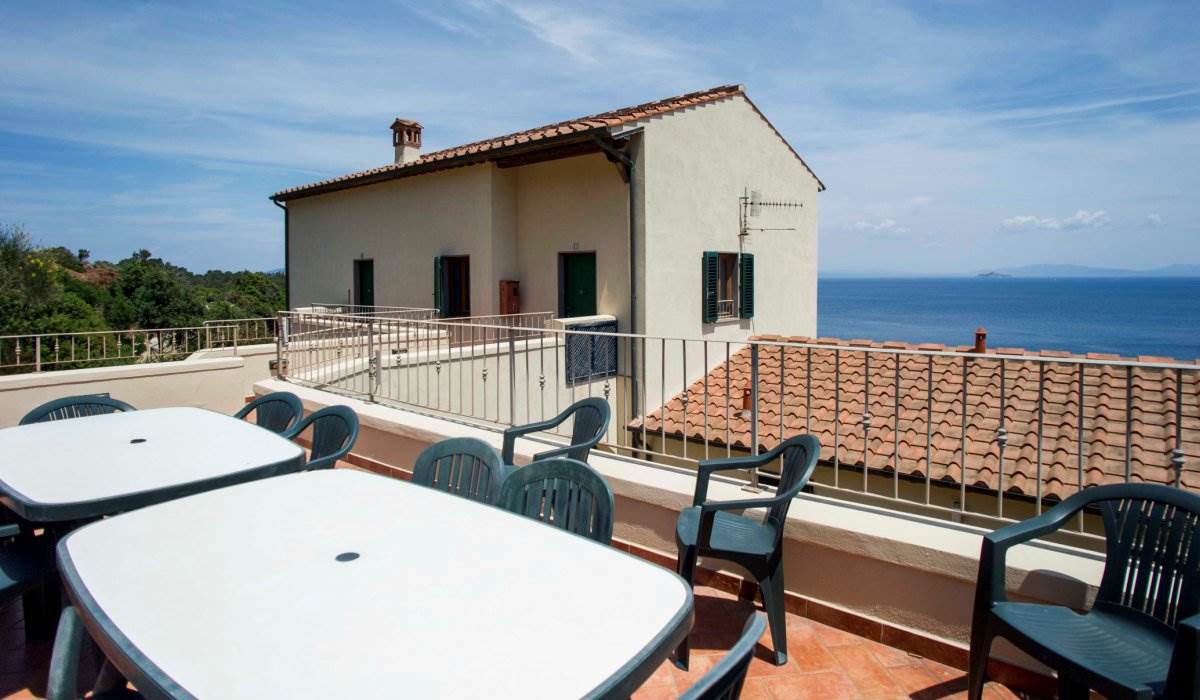 appartamento in vendita a Rio in zona Rio Marina