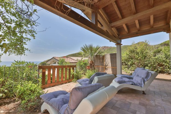 casa indipendente in vendita a Rio