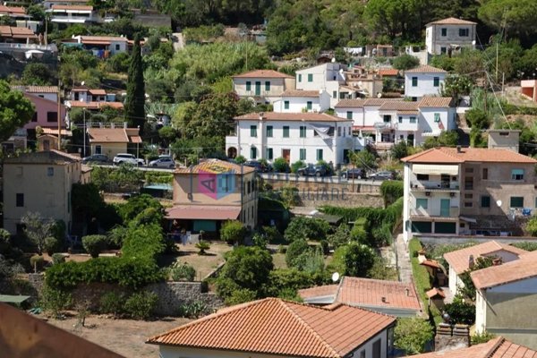 casa indipendente in vendita a Rio