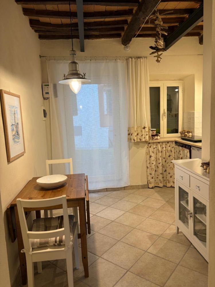 appartamento in vendita a Rio in zona Rio nell'Elba