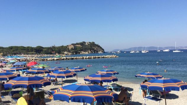 appartamento in vendita a Rio in zona Cavo