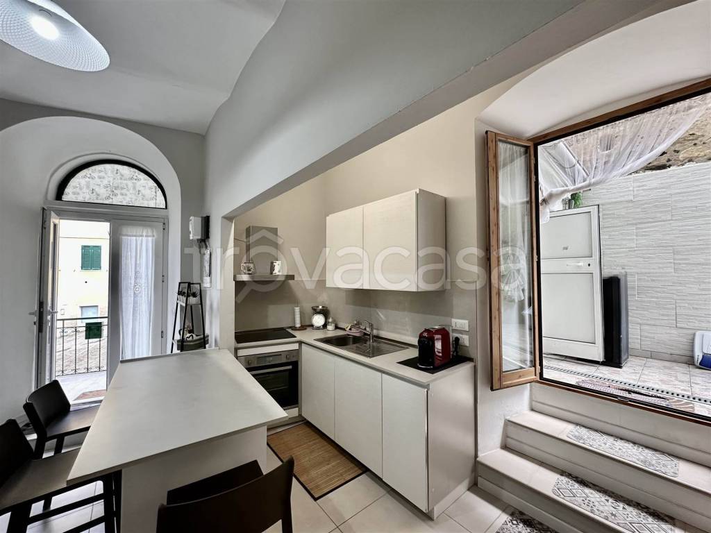 appartamento in vendita a Rio in zona Rio Marina