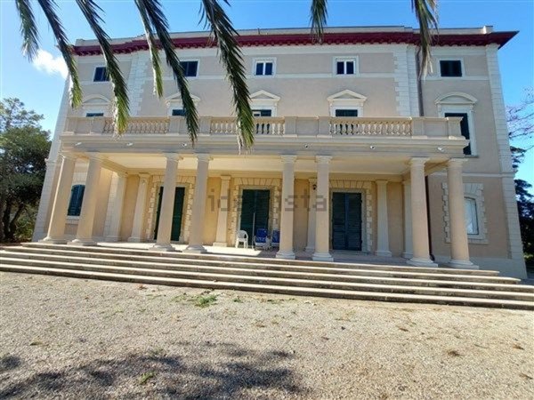 appartamento in vendita a Rio in zona Cavo