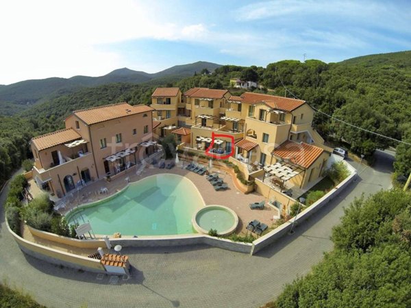 appartamento in vendita a Rio in zona Cavo