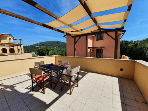 appartamento in vendita a Rio in zona Cavo