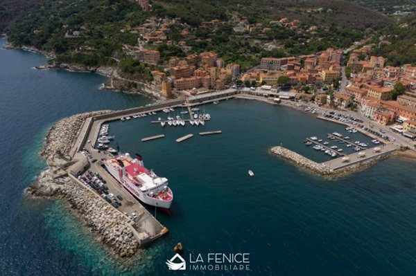 casa indipendente in vendita a Rio in zona Rio Marina