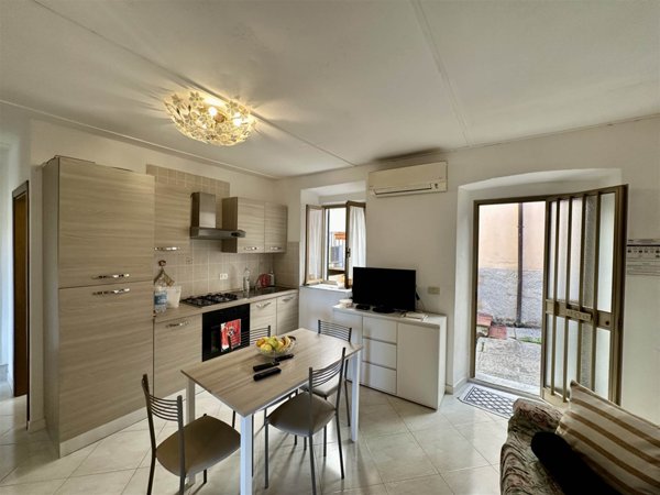 appartamento in vendita a Rio in zona Rio nell'Elba