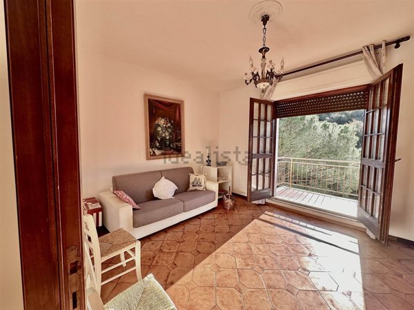 appartamento in vendita a Rio in zona Rio Marina