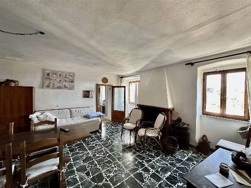 appartamento in vendita a Rio in zona Rio nell'Elba