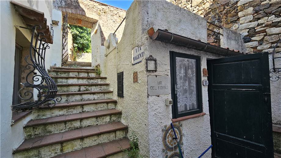 appartamento in vendita a Rio in zona Rio nell'Elba