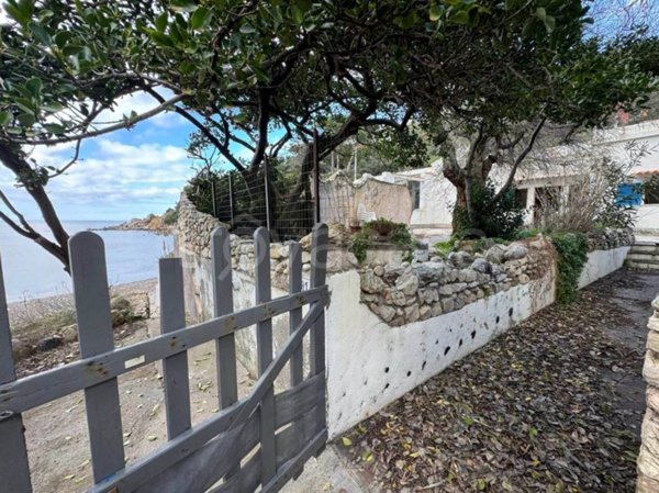 casa indipendente in vendita a Rio