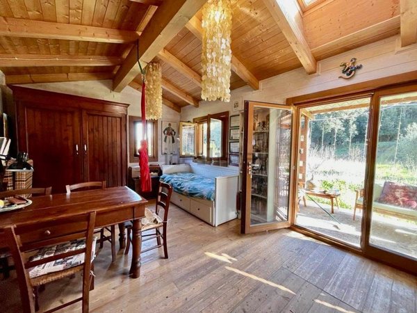 casa indipendente in vendita a Rio in zona Rio nell'Elba