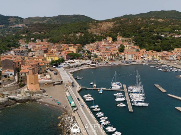 casa indipendente in vendita a Rio in zona Rio Marina