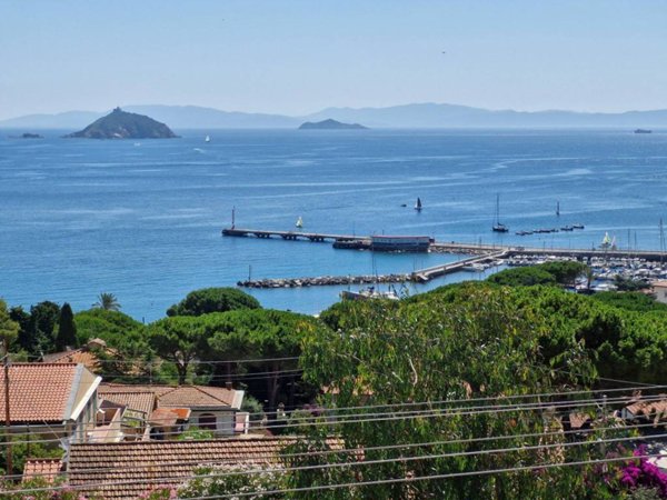 appartamento in vendita a Rio in zona Cavo