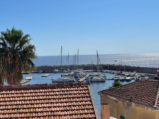 appartamento in vendita a Rio in zona Rio Marina