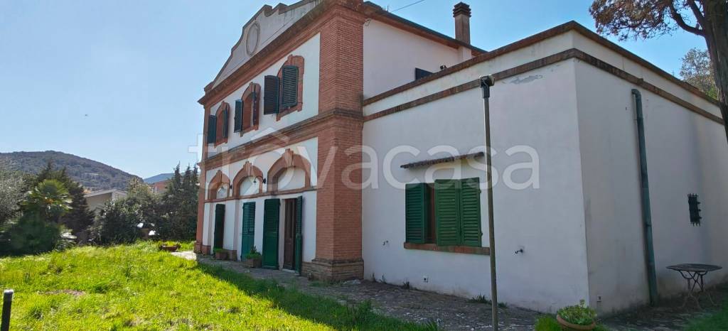 casa indipendente in vendita a Rio in zona Cavo