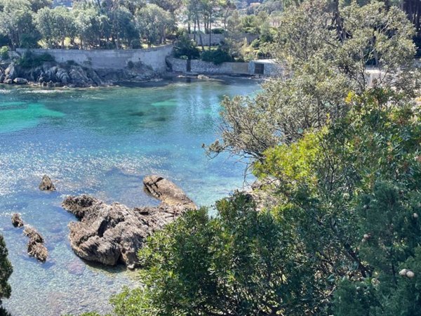 appartamento in vendita a Rio in zona Cavo