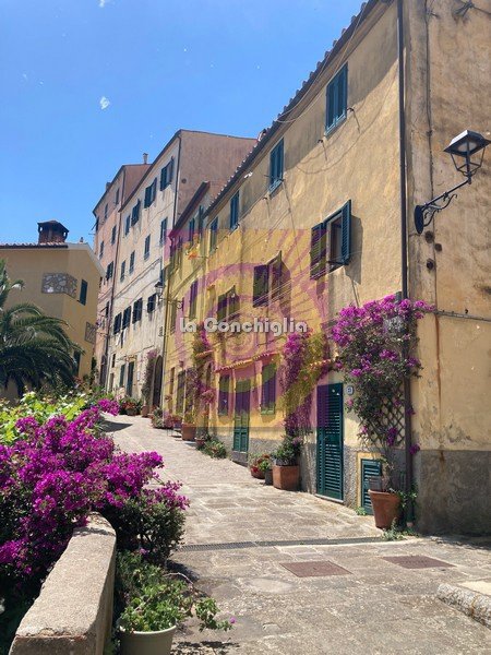 appartamento in vendita a Rio in zona Rio nell'Elba
