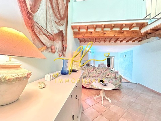 appartamento in vendita a Rio in zona Rio nell'Elba