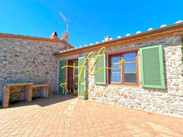 appartamento in vendita a Rio in zona Cavo