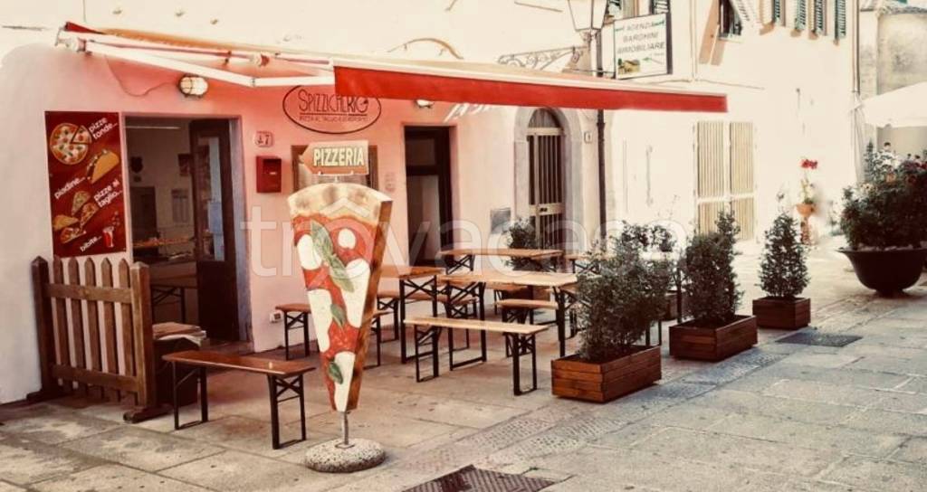 negozio in vendita a Rio in zona Rio Marina