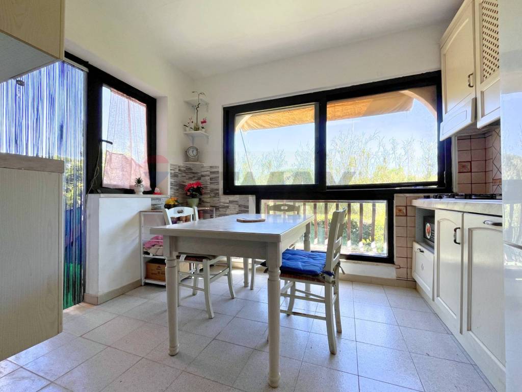 appartamento in vendita a Rio in zona Rio nell'Elba