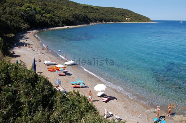 appartamento in vendita a Rio in zona Cavo