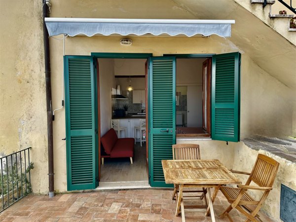 appartamento in vendita a Rio in zona Rio nell'Elba