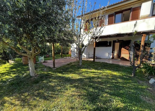 appartamento in vendita a Rio