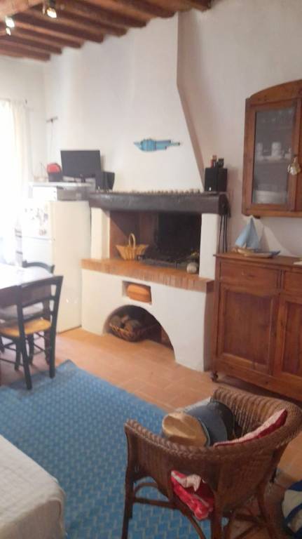 appartamento in vendita a Rio in zona Rio nell'Elba